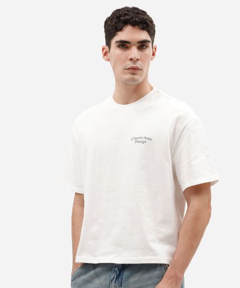 camiseta masculina box de algodão com estampa de carro nas costas off white