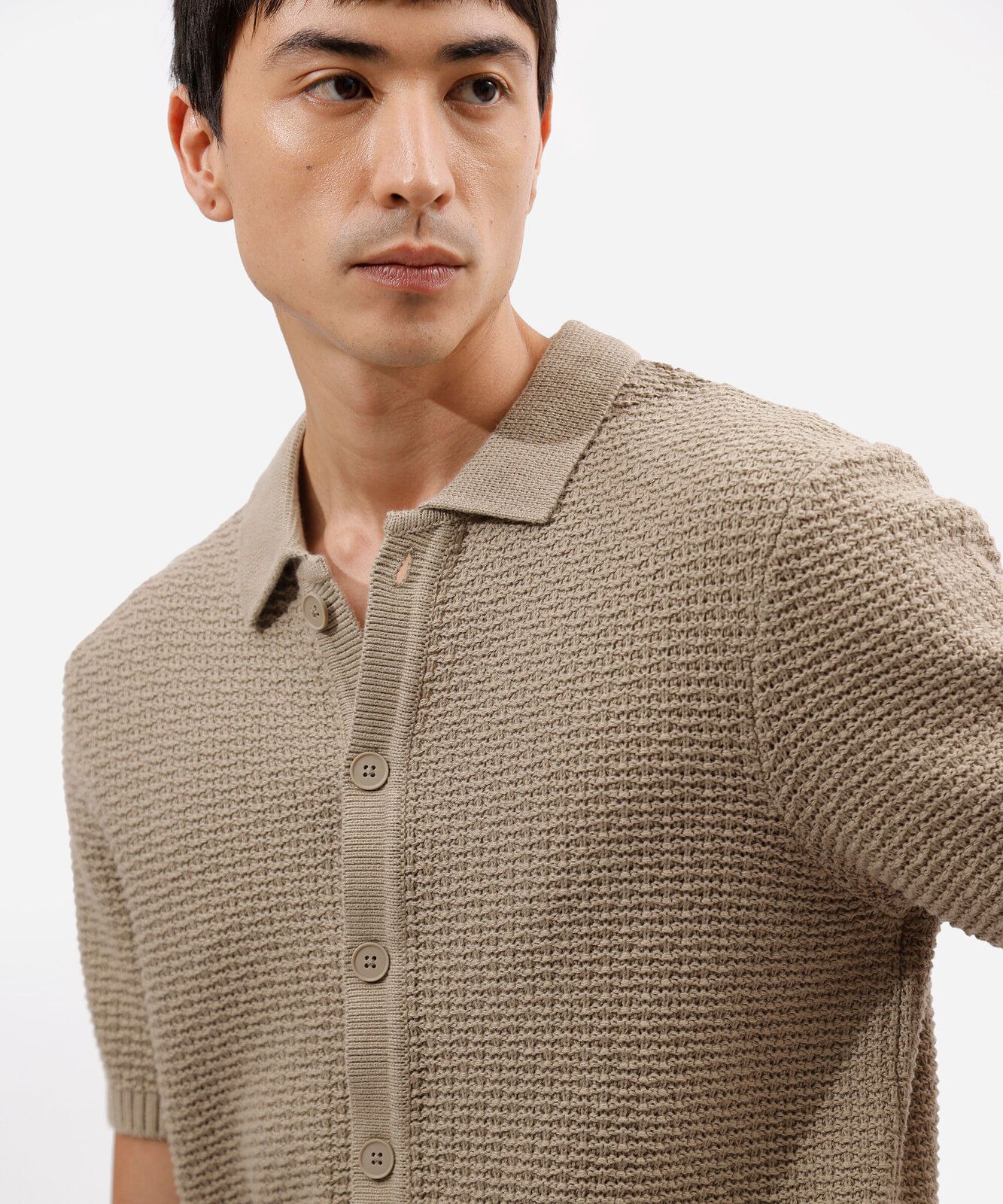 camisa masculina de tricot manga curta texturizada bege