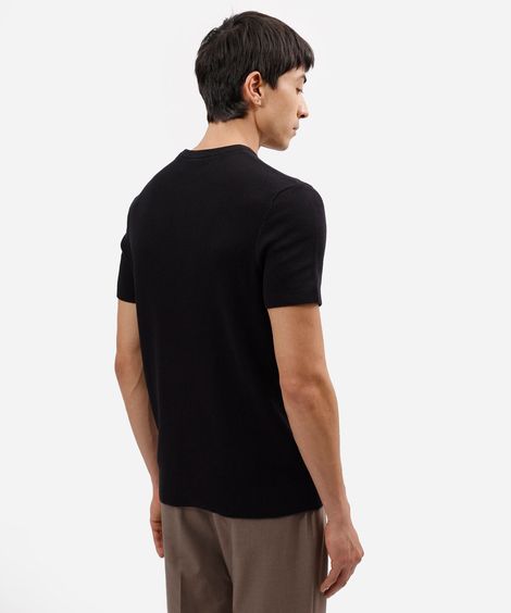 camiseta de tricot manga curta preta