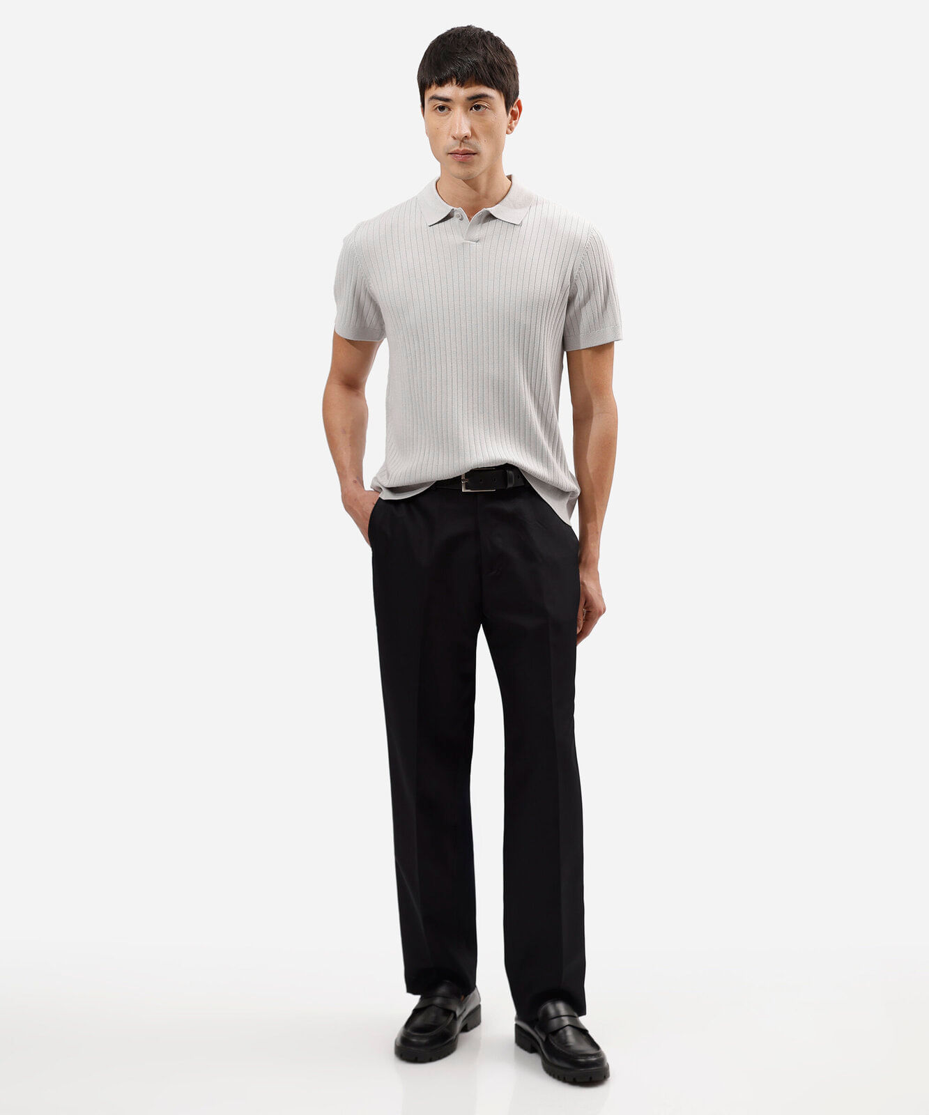 polo masculina de tricot canelado cinza