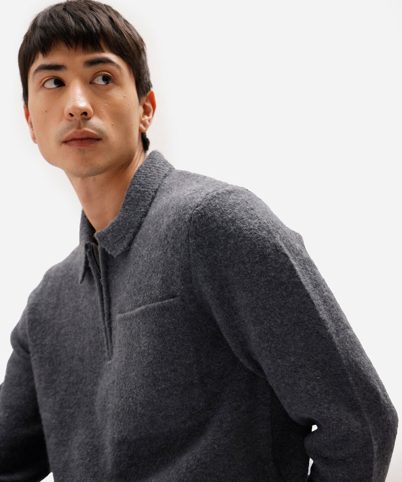 suéter masculino de tricot com bolso e zíper azul