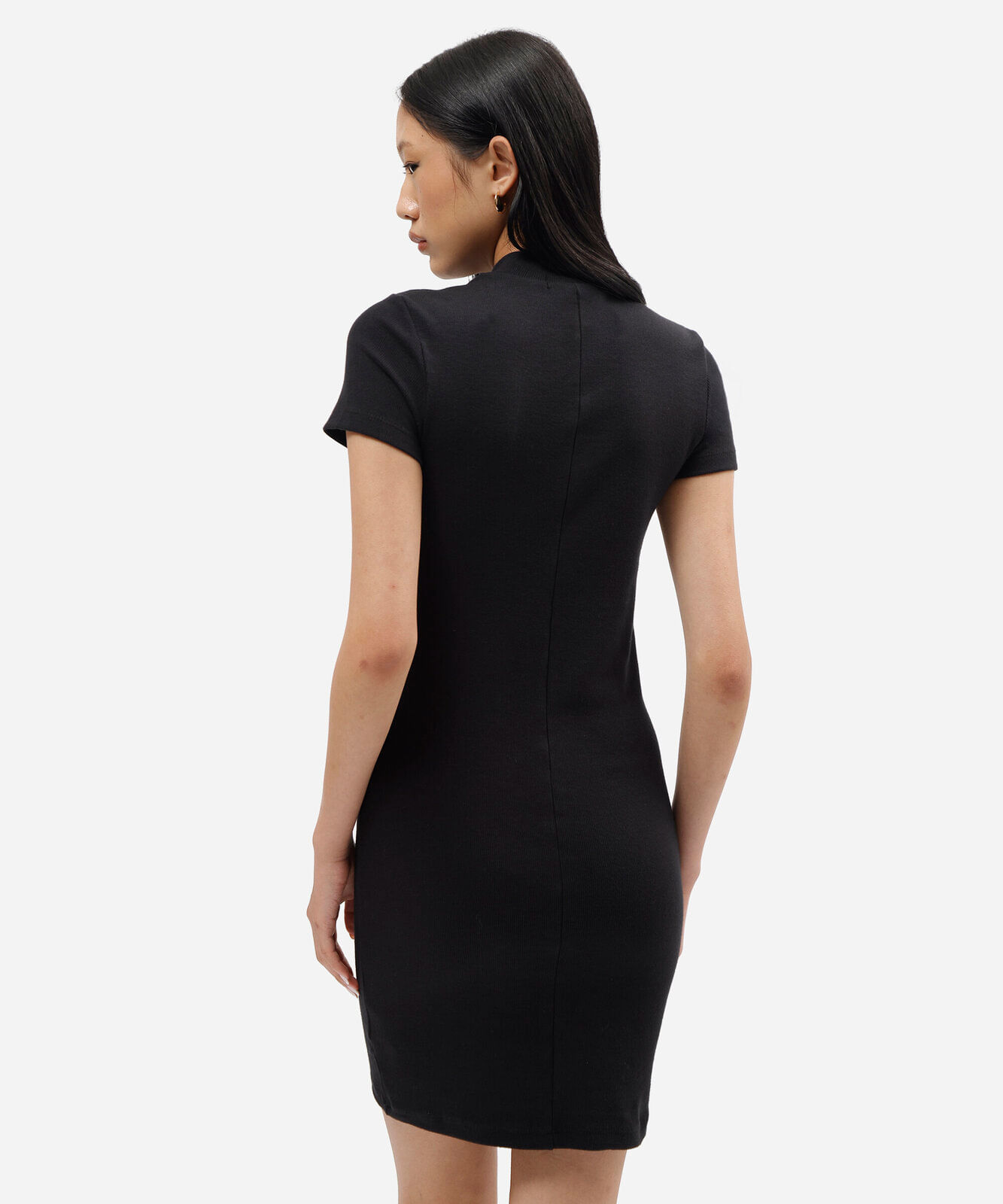 vestido feminino de algodão gola alta manga curta preto