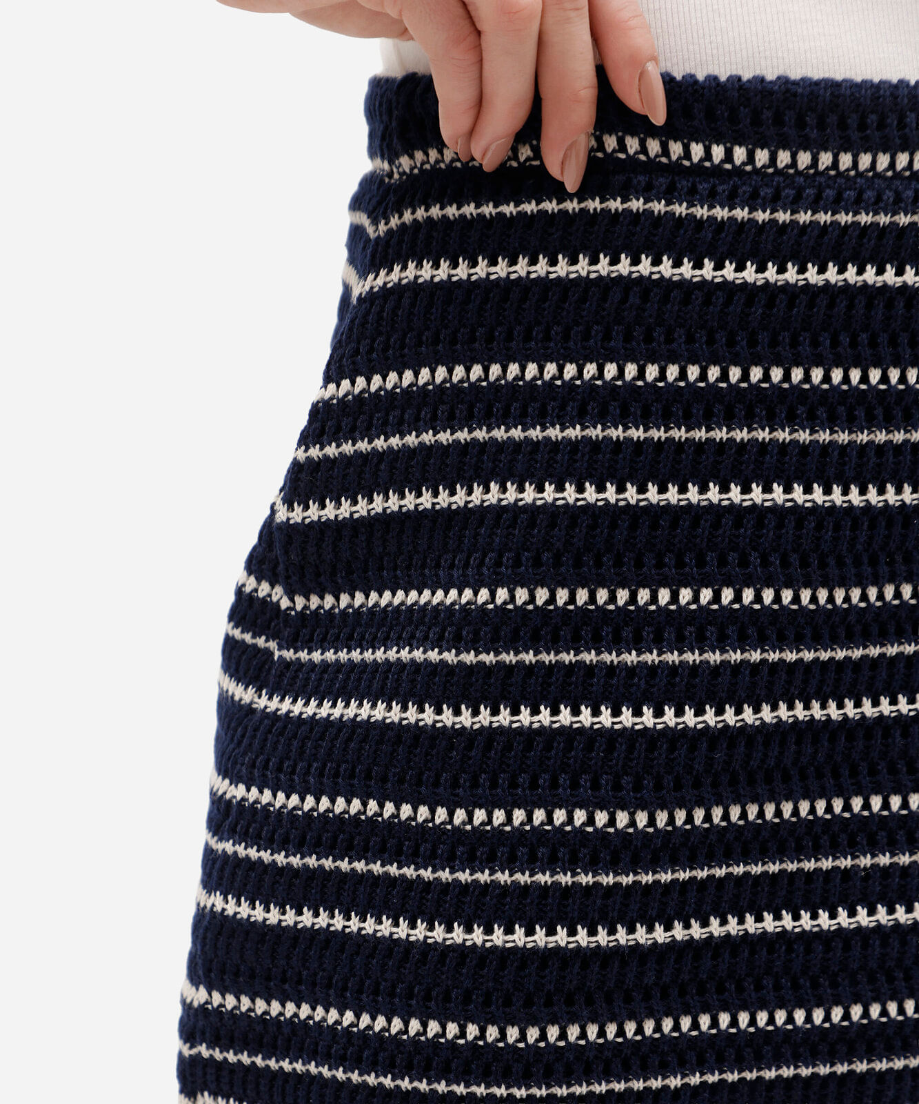 minissaia feminina de tricot listrada azul
