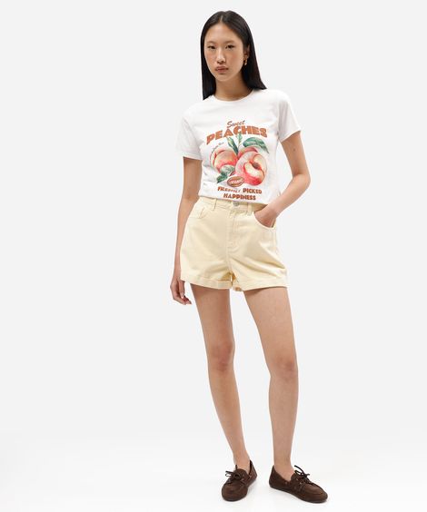short feminino de sarja com cintura super alta e barra dobrada amarelo