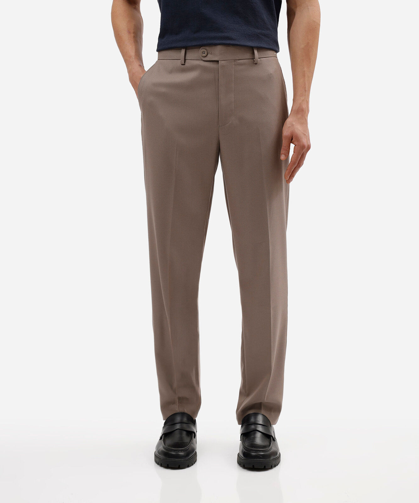 calça slim masculina de alfaiataria bege