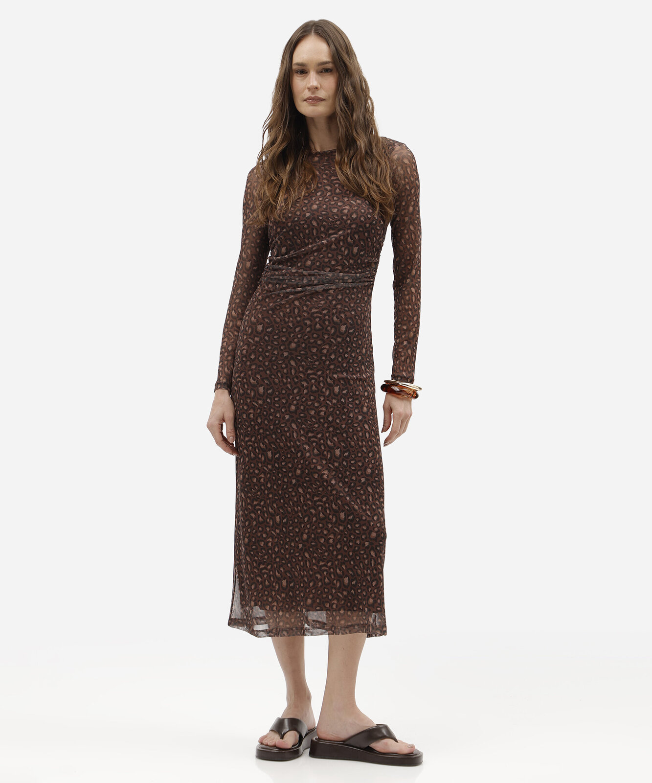 vestido midi feminino de tule manga longa animal print marrom