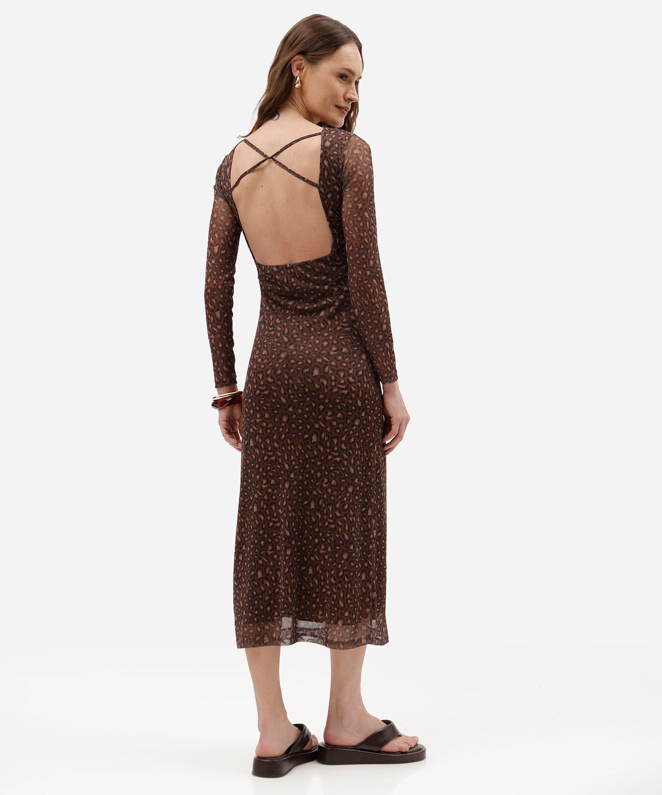 vestido midi feminino de tule manga longa animal print marrom