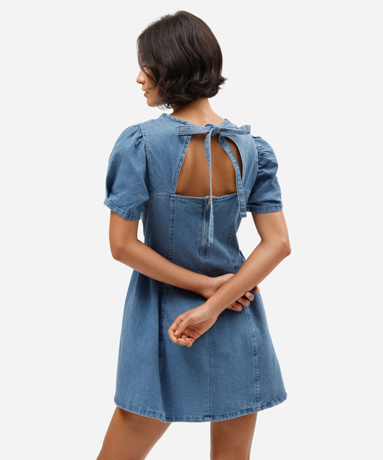 vestido curto feminino jeans com recorte manga bufante azul