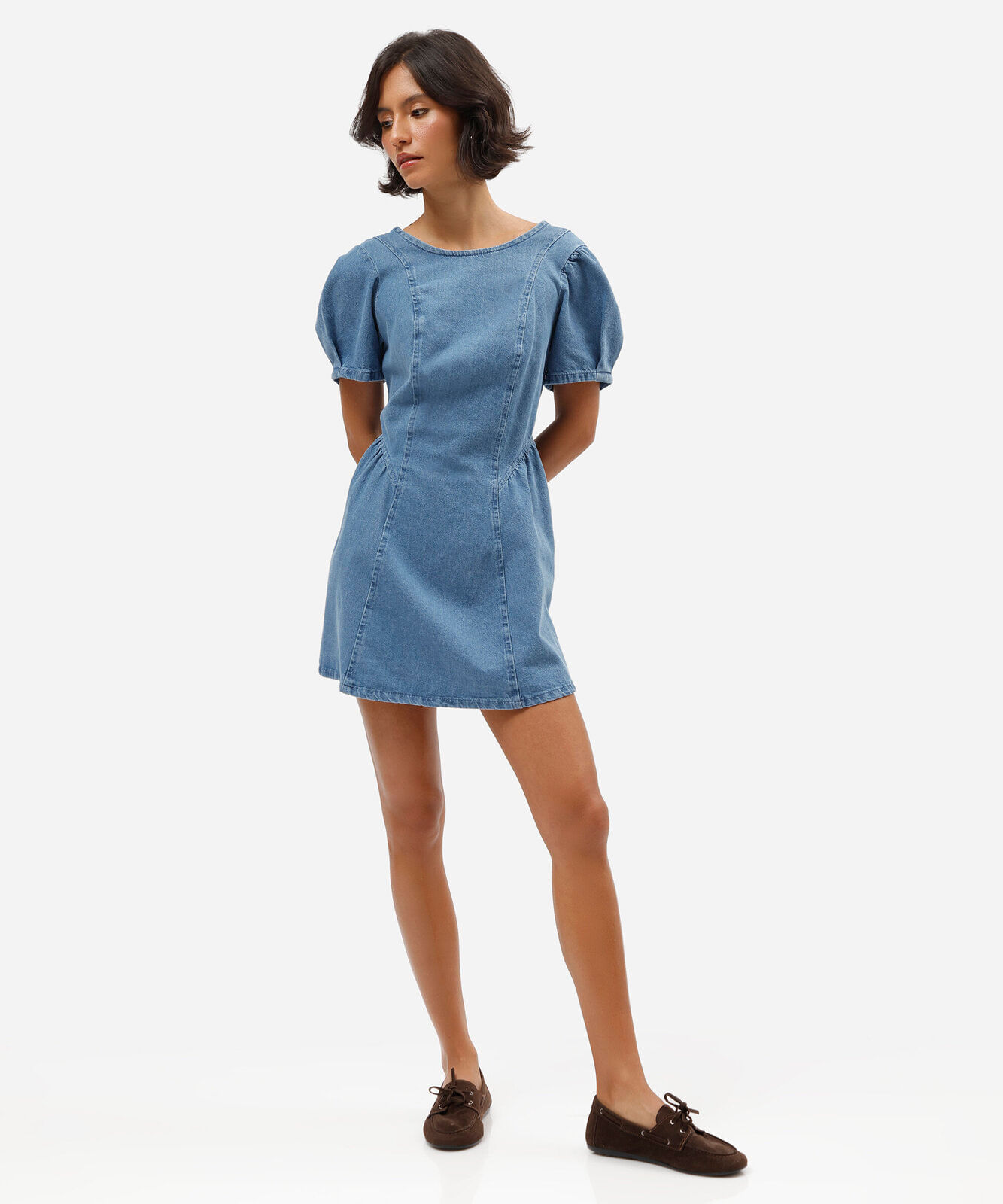 vestido curto feminino jeans com recorte manga bufante azul