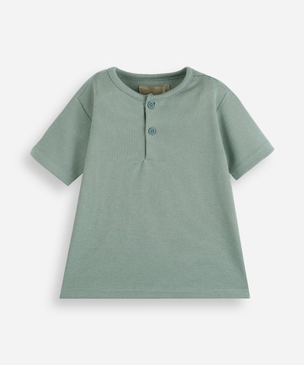 camiseta infantil com botões texturizada azul