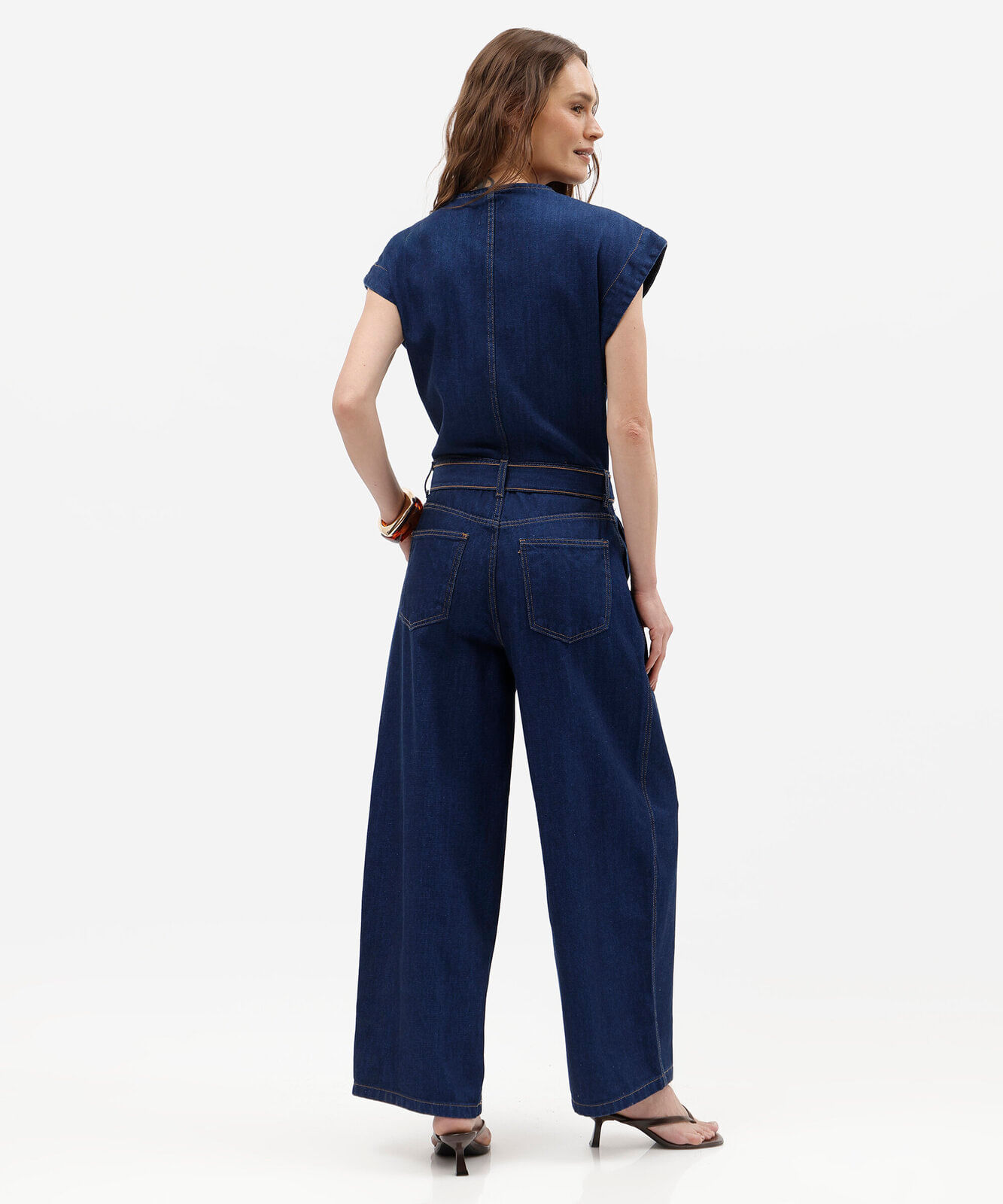 macacão feminino jeans com faixa azul