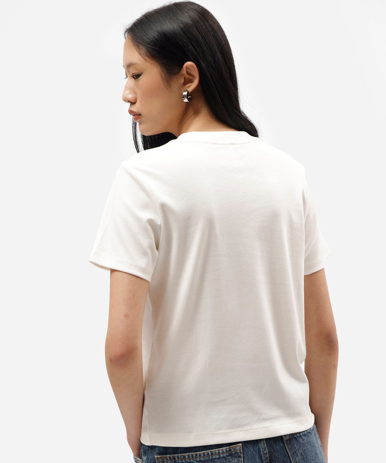 camiseta feminina de algodão peruano manga curta floral off white