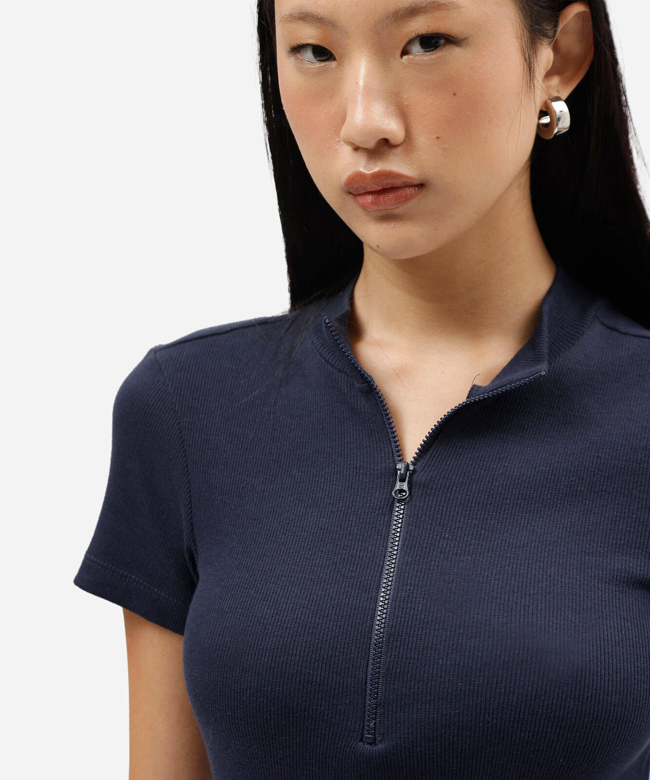 vestido feminino de algodão gola alta manga curta azul