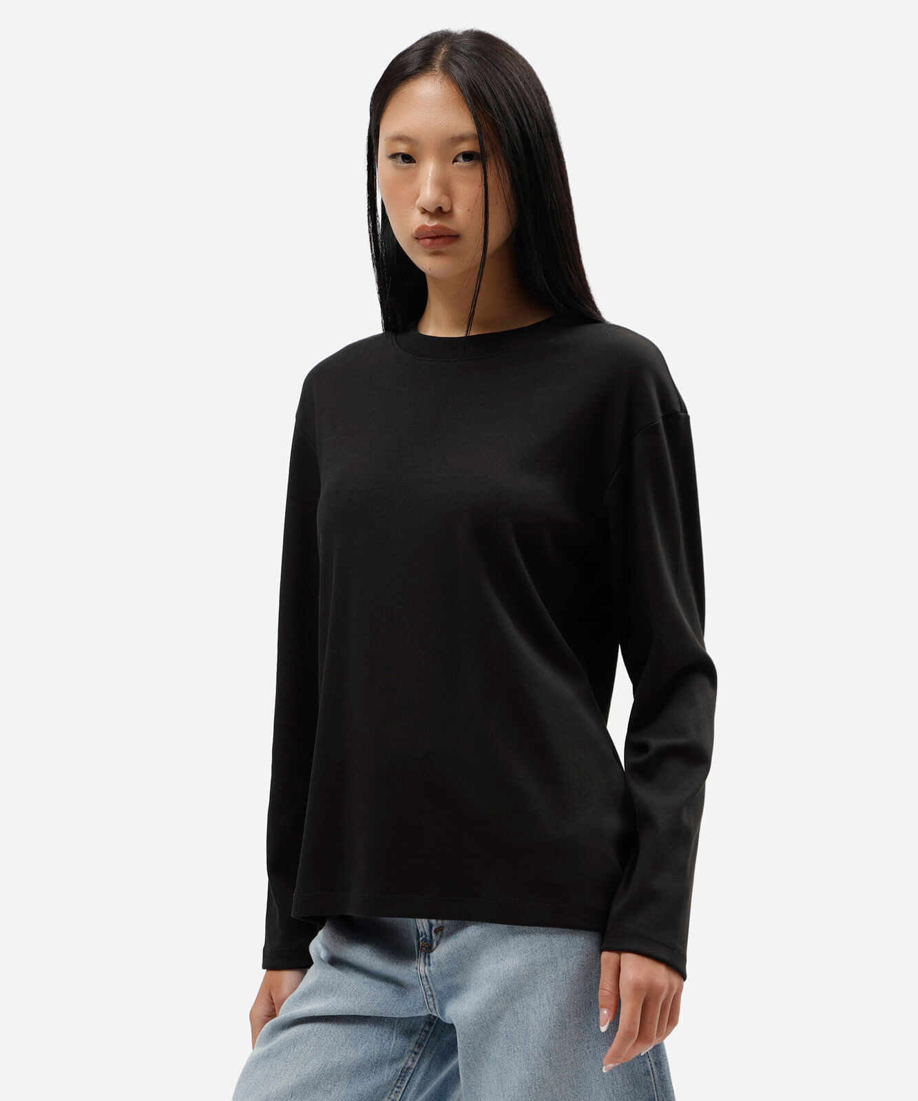 camiseta oversized feminina de algodão peruano manga longa preta