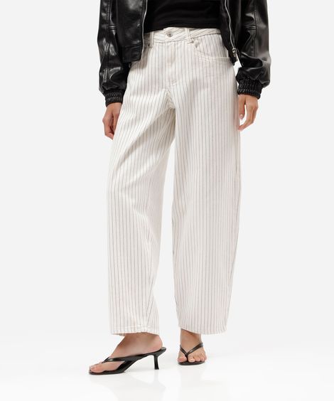 calça baggy feminina de sarja listrada cintura baixa off white