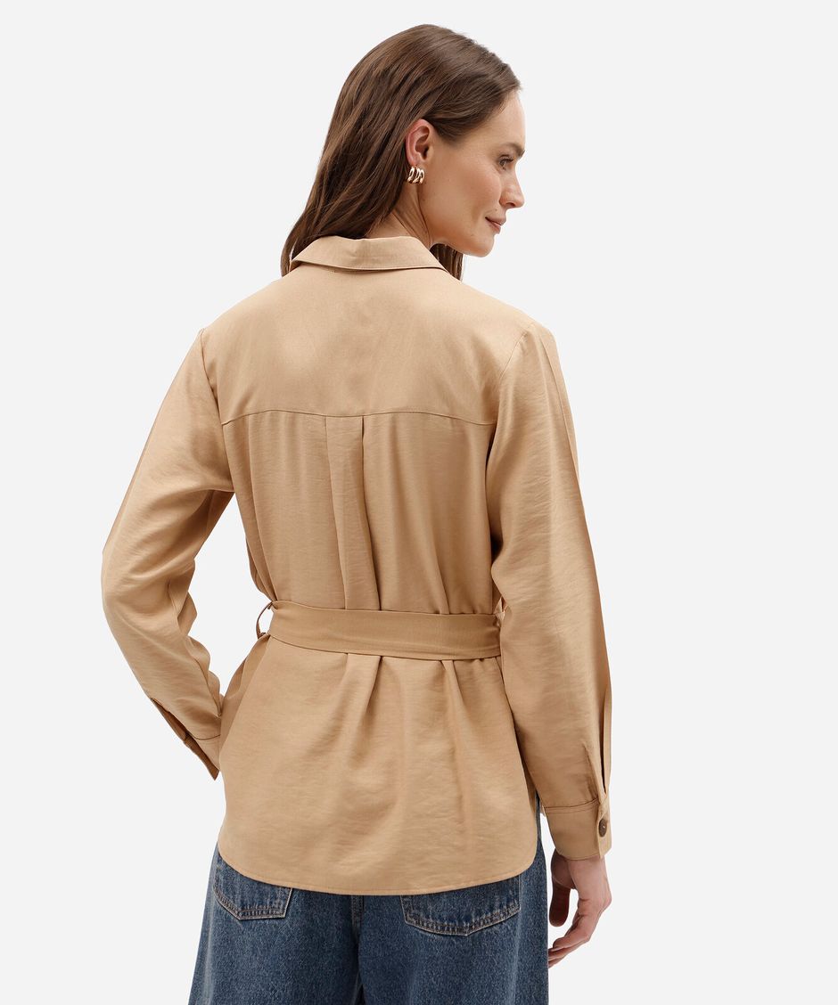 camisa feminina com viscose manga longa e amarração bege