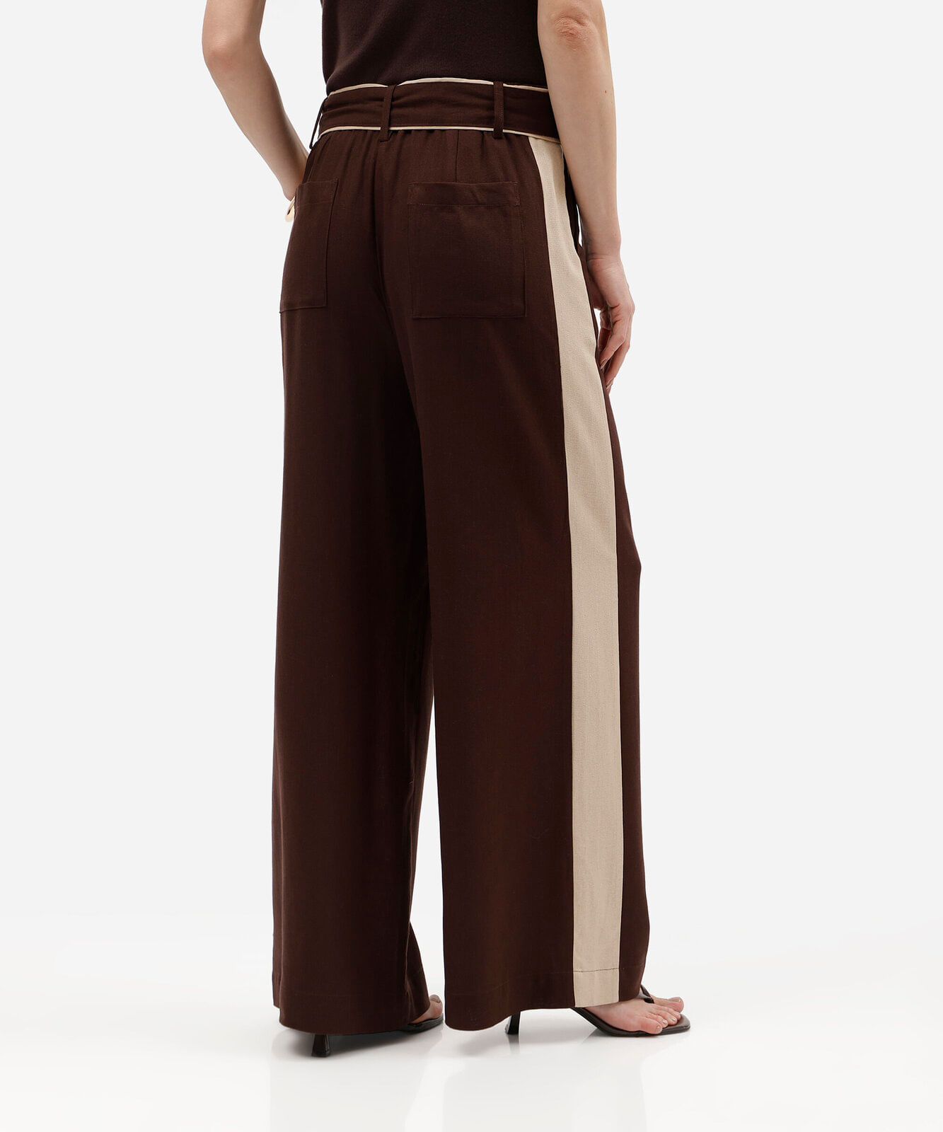 calça pantalona feminina com linho e faixa marrom