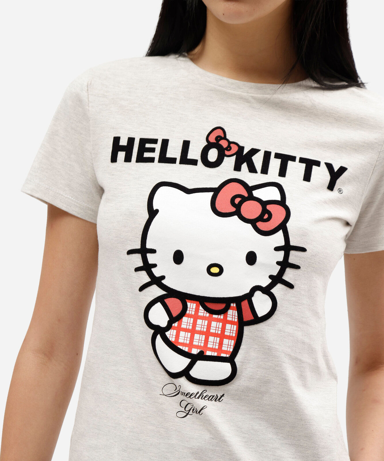 camiseta feminina com algodão manga curta hello kitty off white