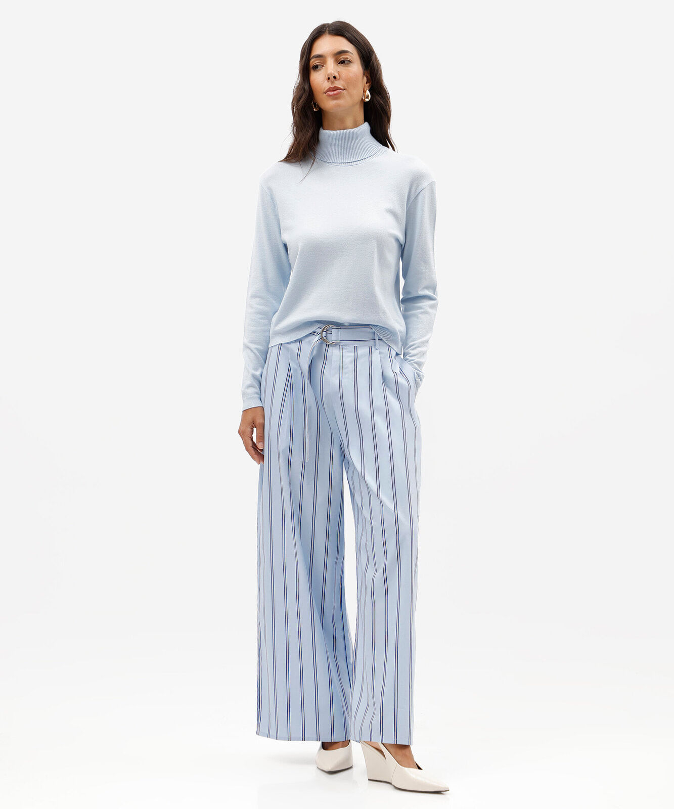 suéter feminino de tricot gola alta azul