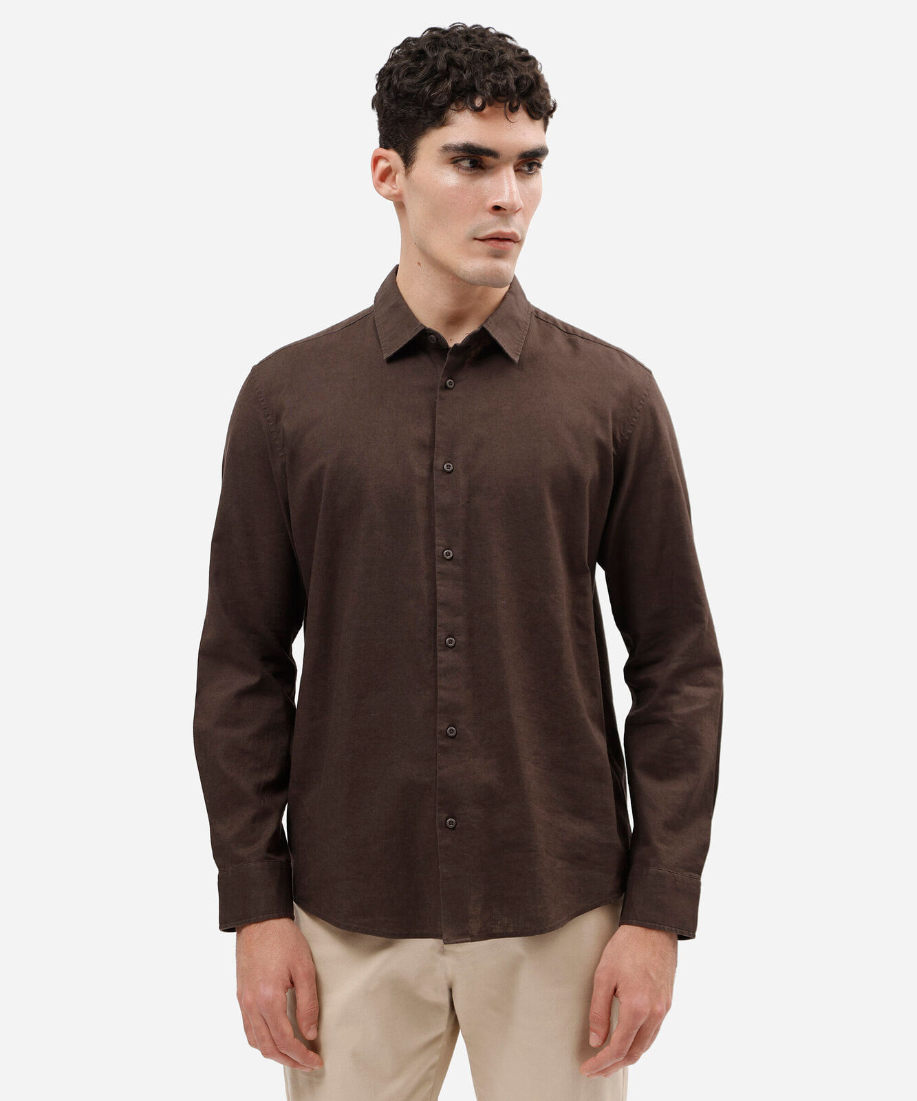 camisa masculina com linho manga longa marrom