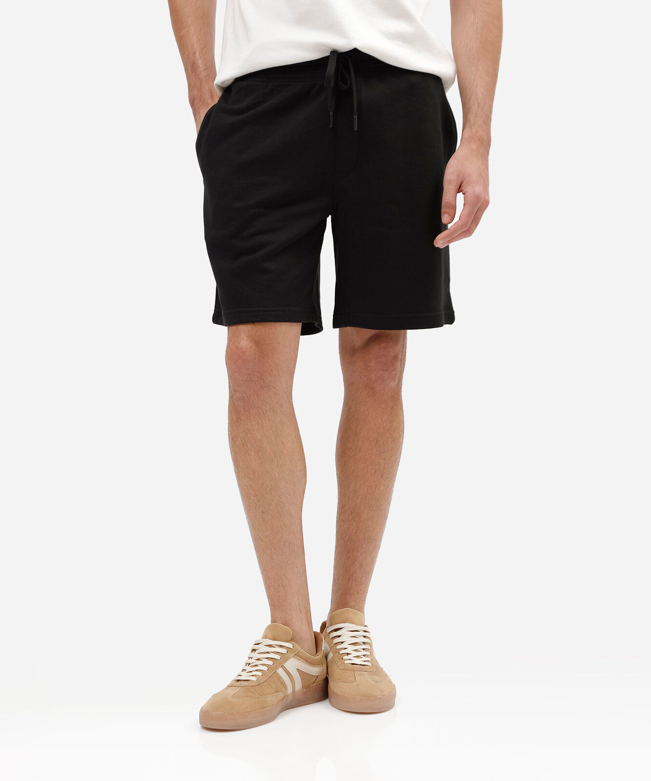bermuda masculina de moletom relaxed com cós elástico preta