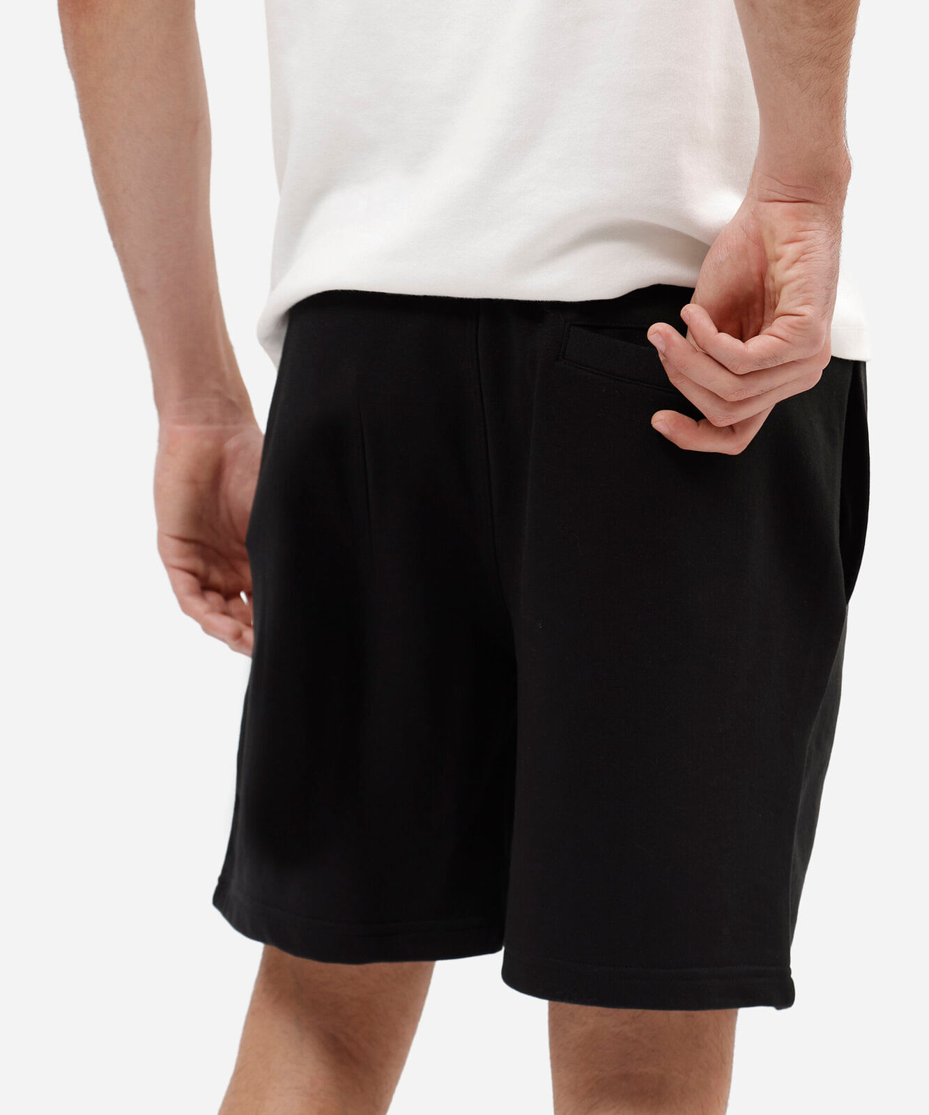 bermuda masculina de moletom relaxed com cós elástico preta