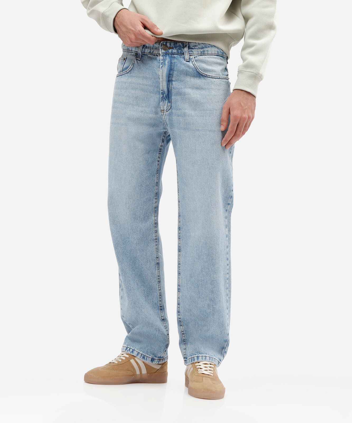 calça jeans masculina reta com lavagem marmorizada azul