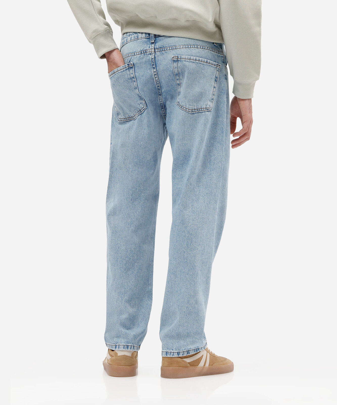 calça jeans masculina reta com lavagem marmorizada azul