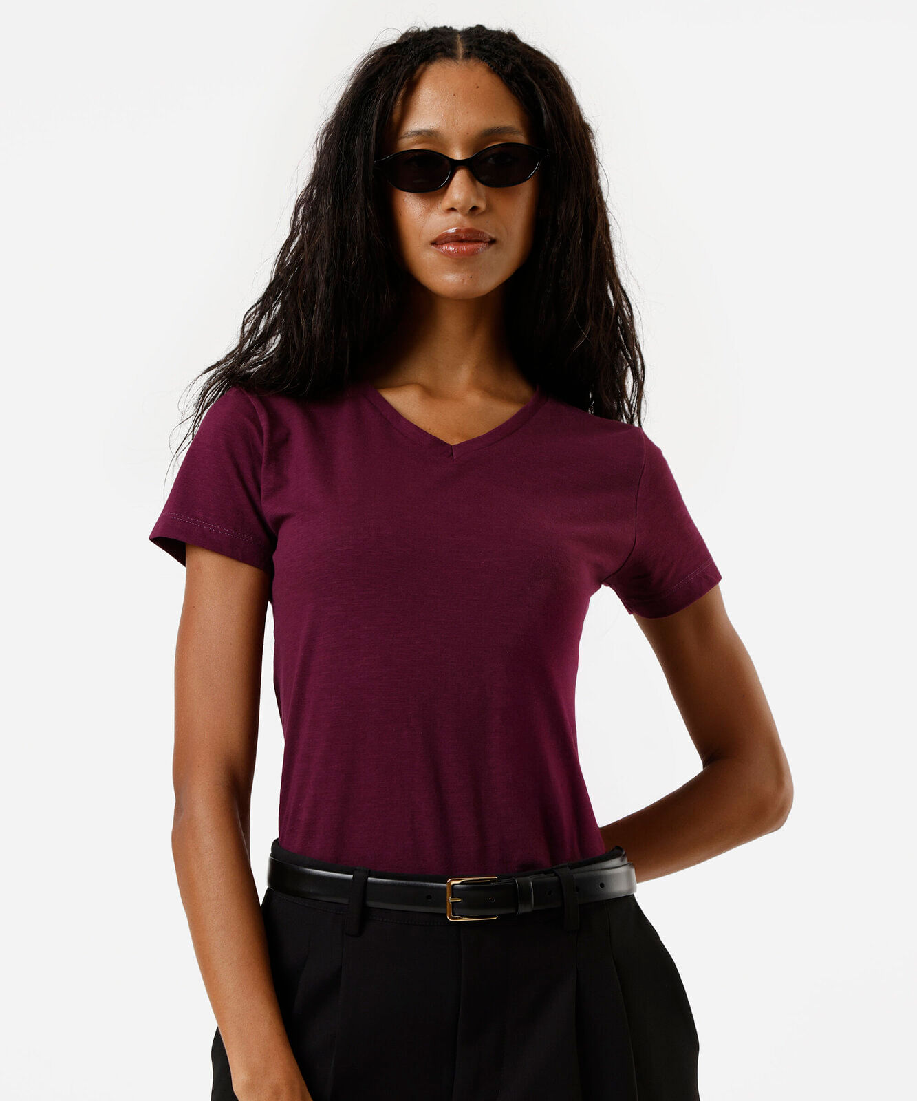blusa feminina básica flamê decote v manga curta  roxo médio