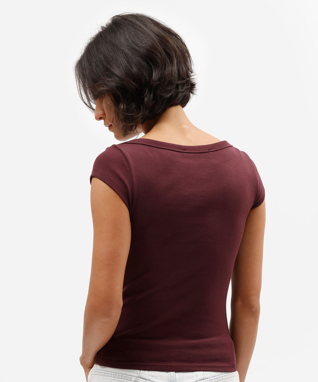 blusa feminina decote canoa manga curta vinho