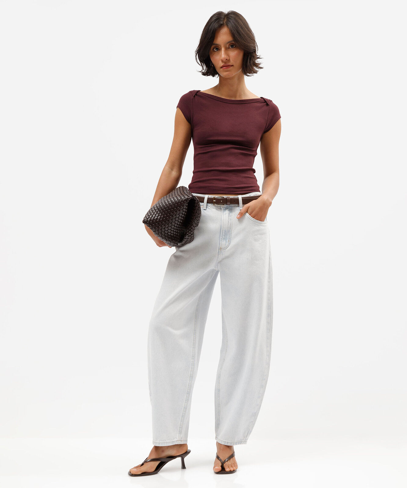 blusa feminina decote canoa manga curta vinho