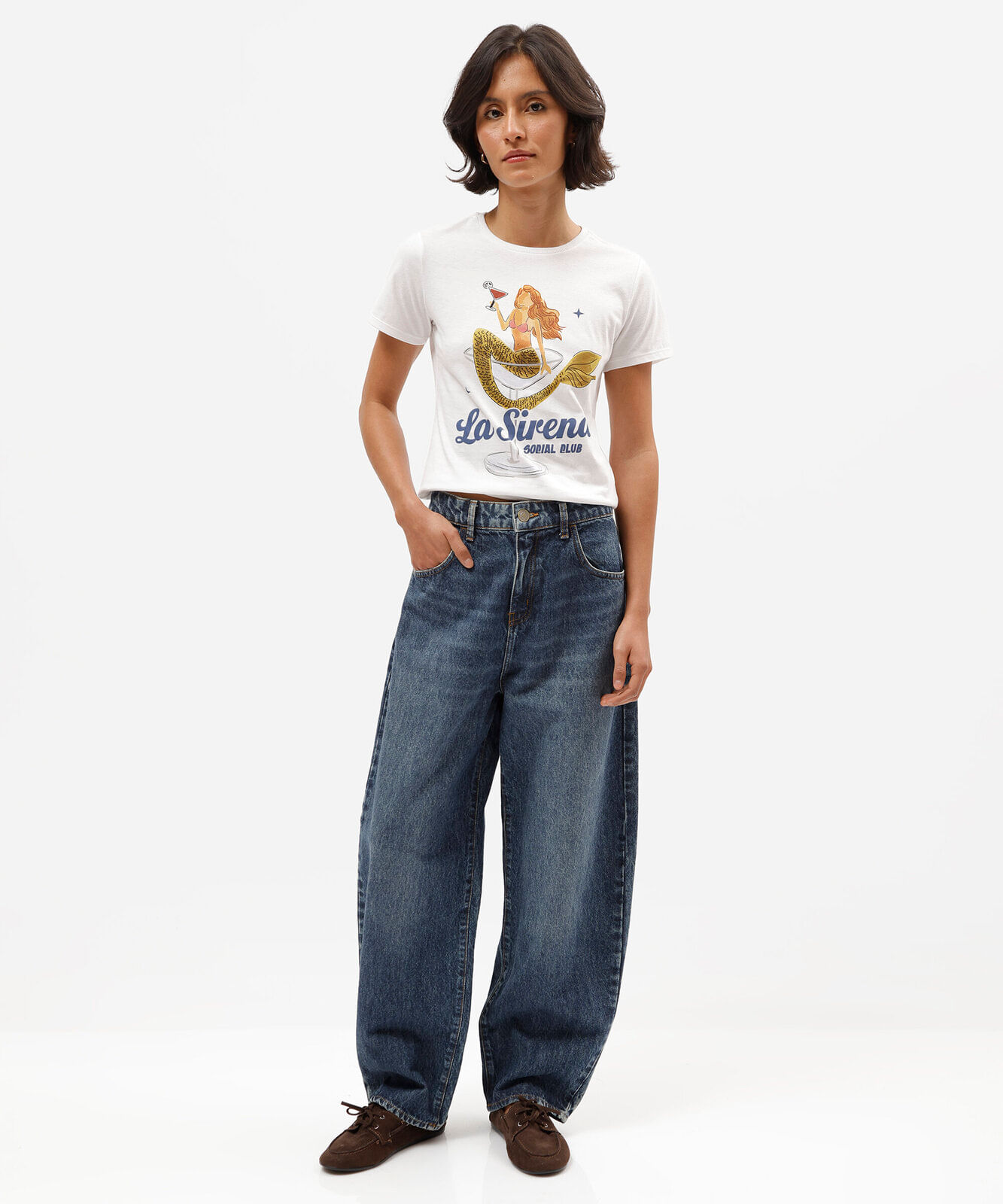 camiseta feminina de algodão manga curta estampada off white
