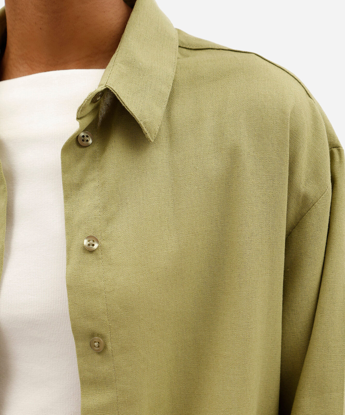 camisa oversized com linho manga longa verde