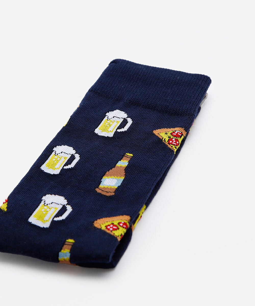 meia cano alto cerveja e pizza azul