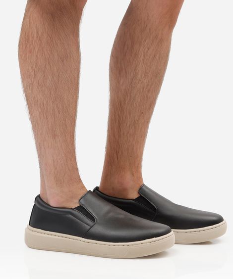 tênis casual slip on preto