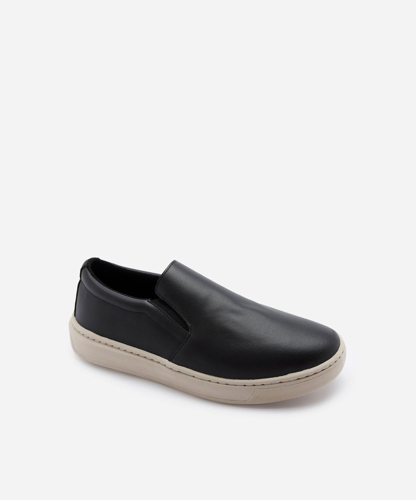 tênis casual slip on preto
