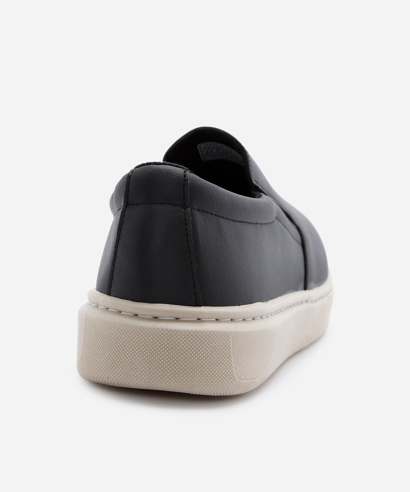 tênis casual slip on preto