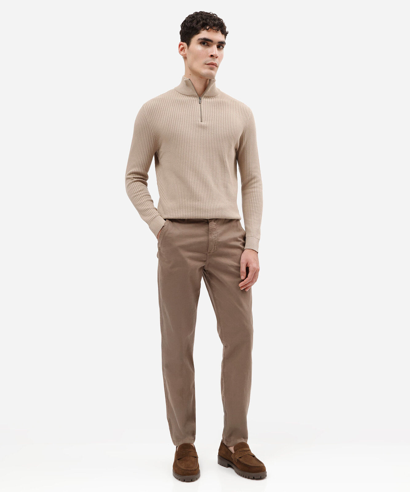 suéter masculino de tricot gola alta com zíper canelado bege
