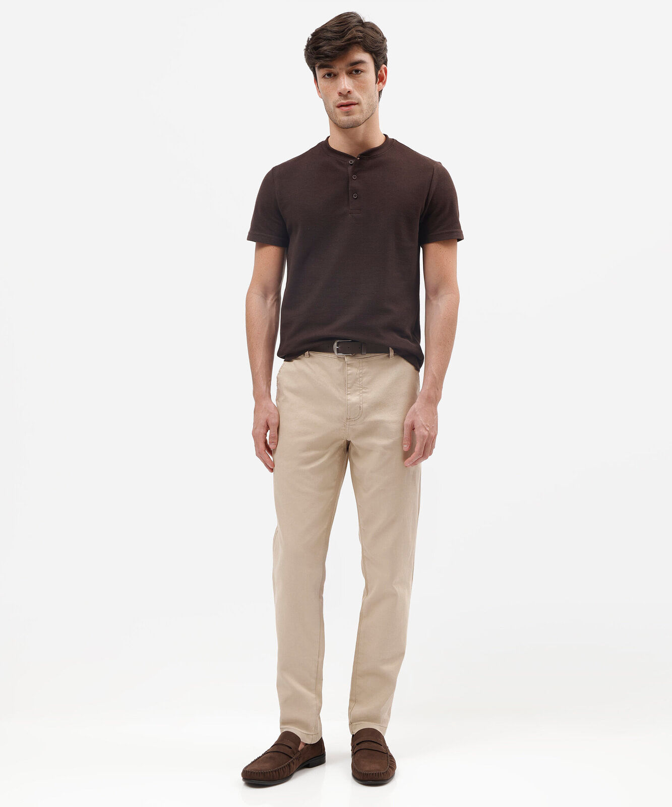 calça slim masculina de sarja com cinto bege