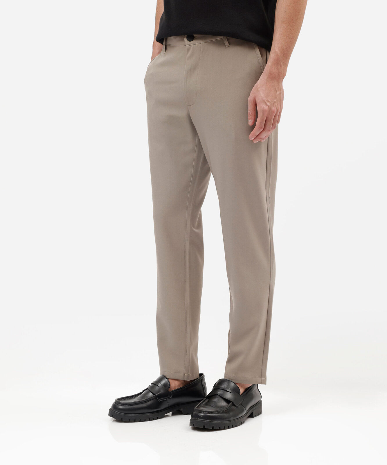 calça chino slim de alfaiataria masculina com elástico no cós bege