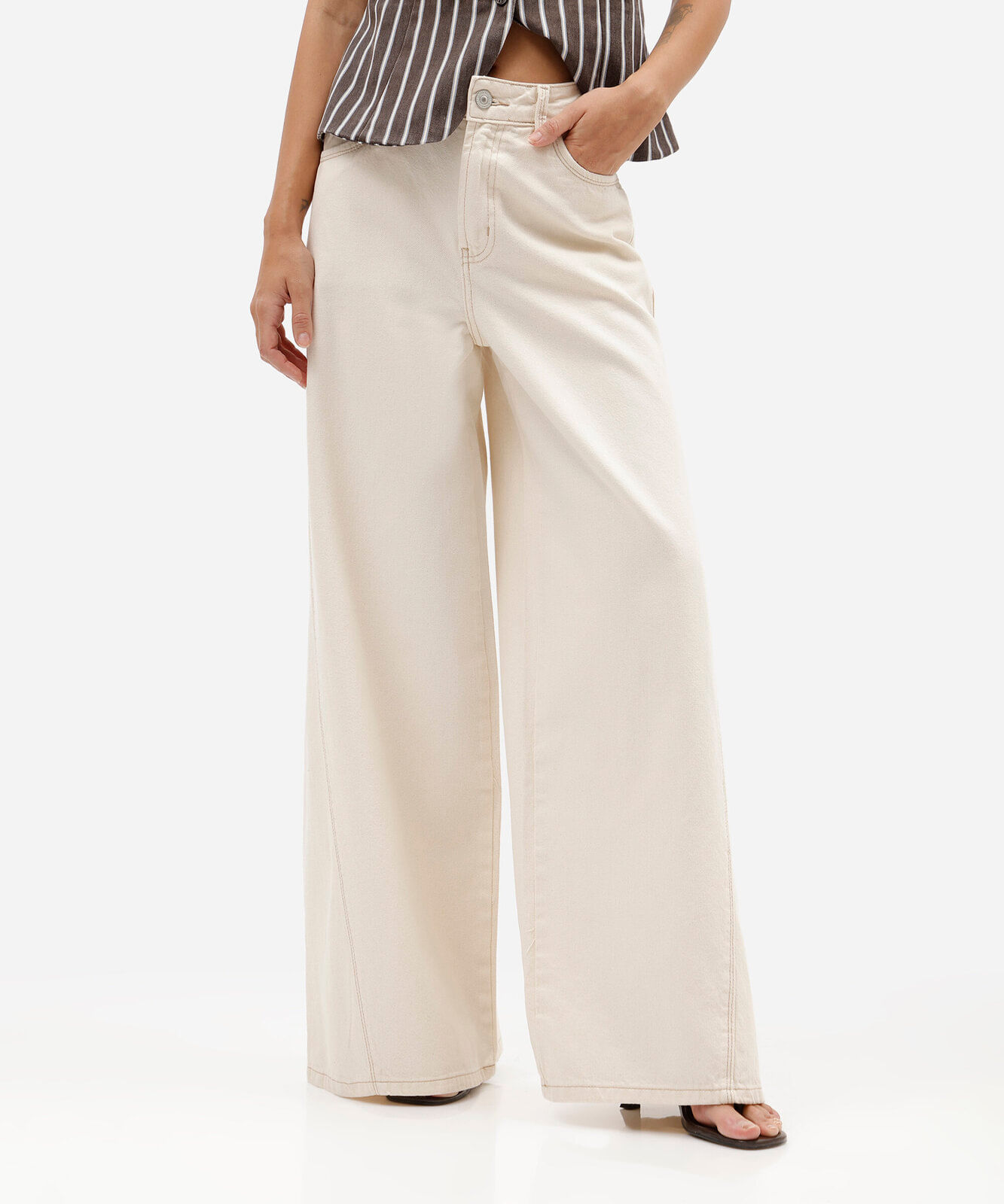 calça super wide leg feminina de sarja com recorte bege
