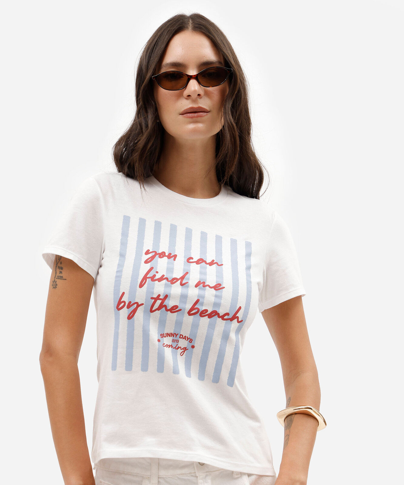 camiseta feminina de algodão manga curta estampada off white