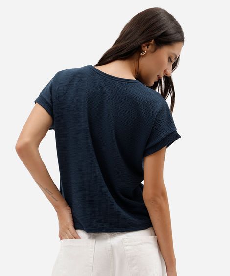blusa feminina texturizada manga curta azul