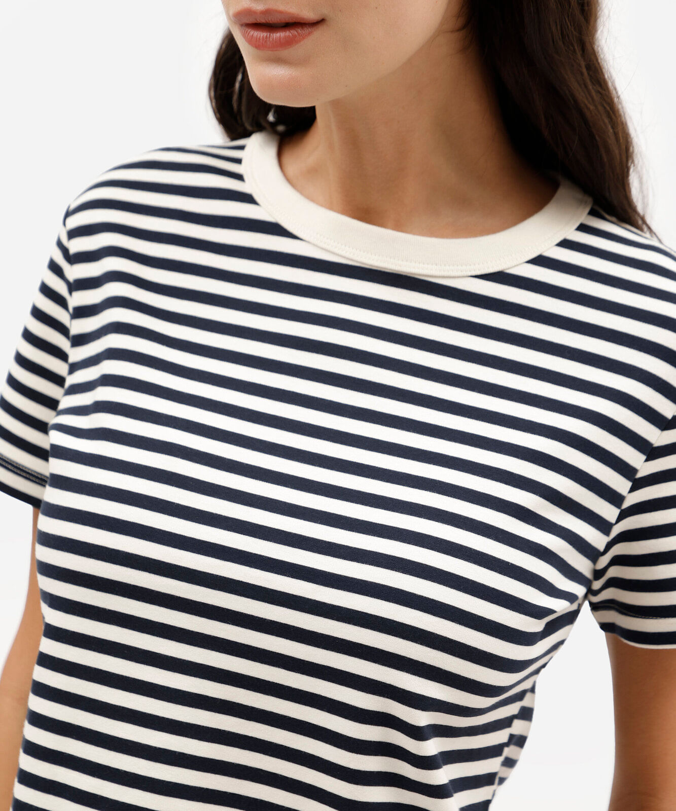camiseta feminina de algodão manga curta listrada azul