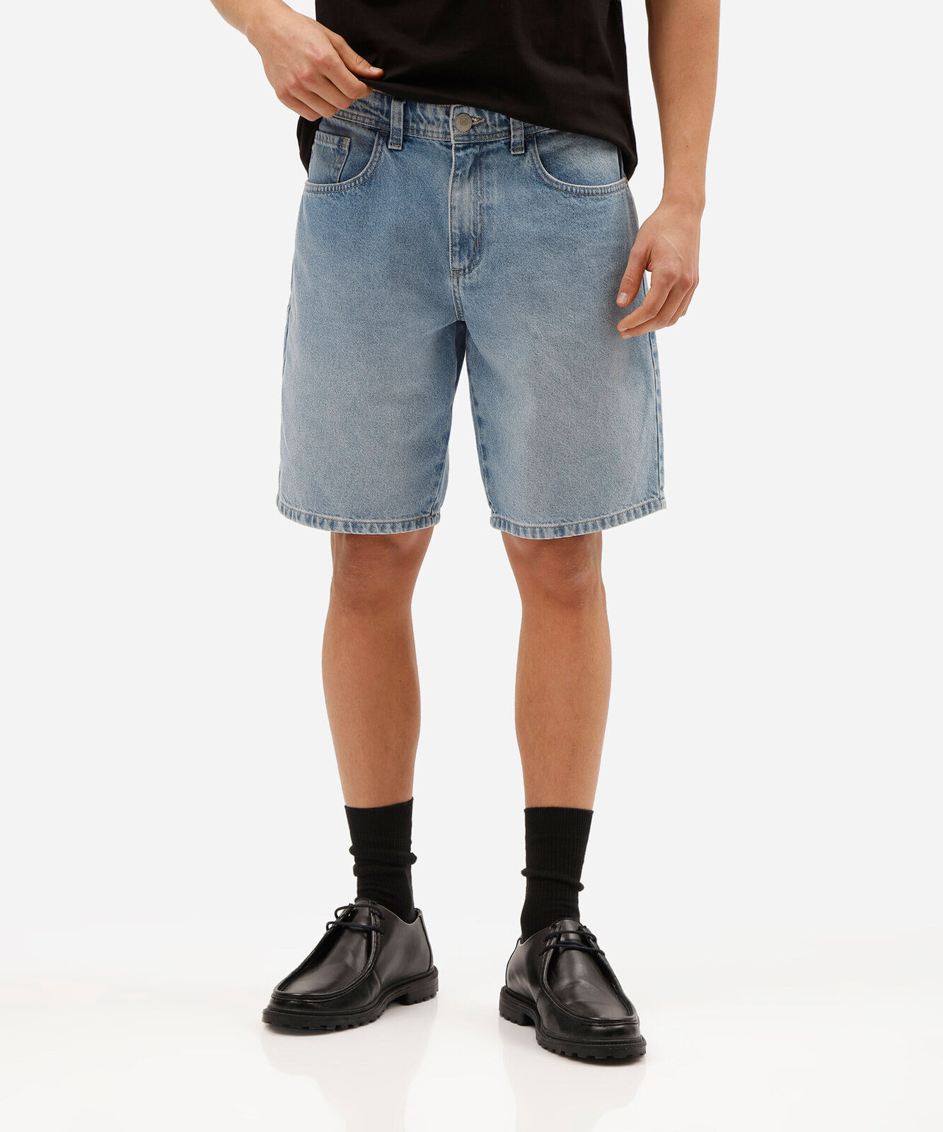 bermuda reta masculina jeans  azul
