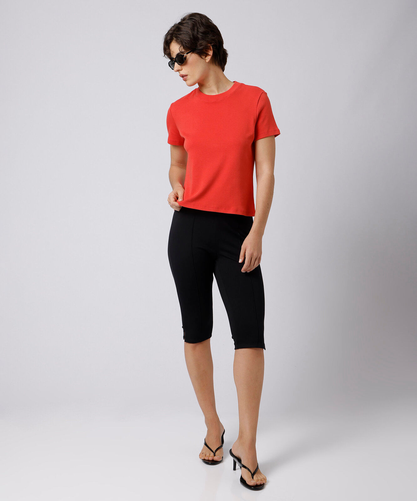 camiseta slim fit feminina de algodão peruano manga curta mindset vermelha