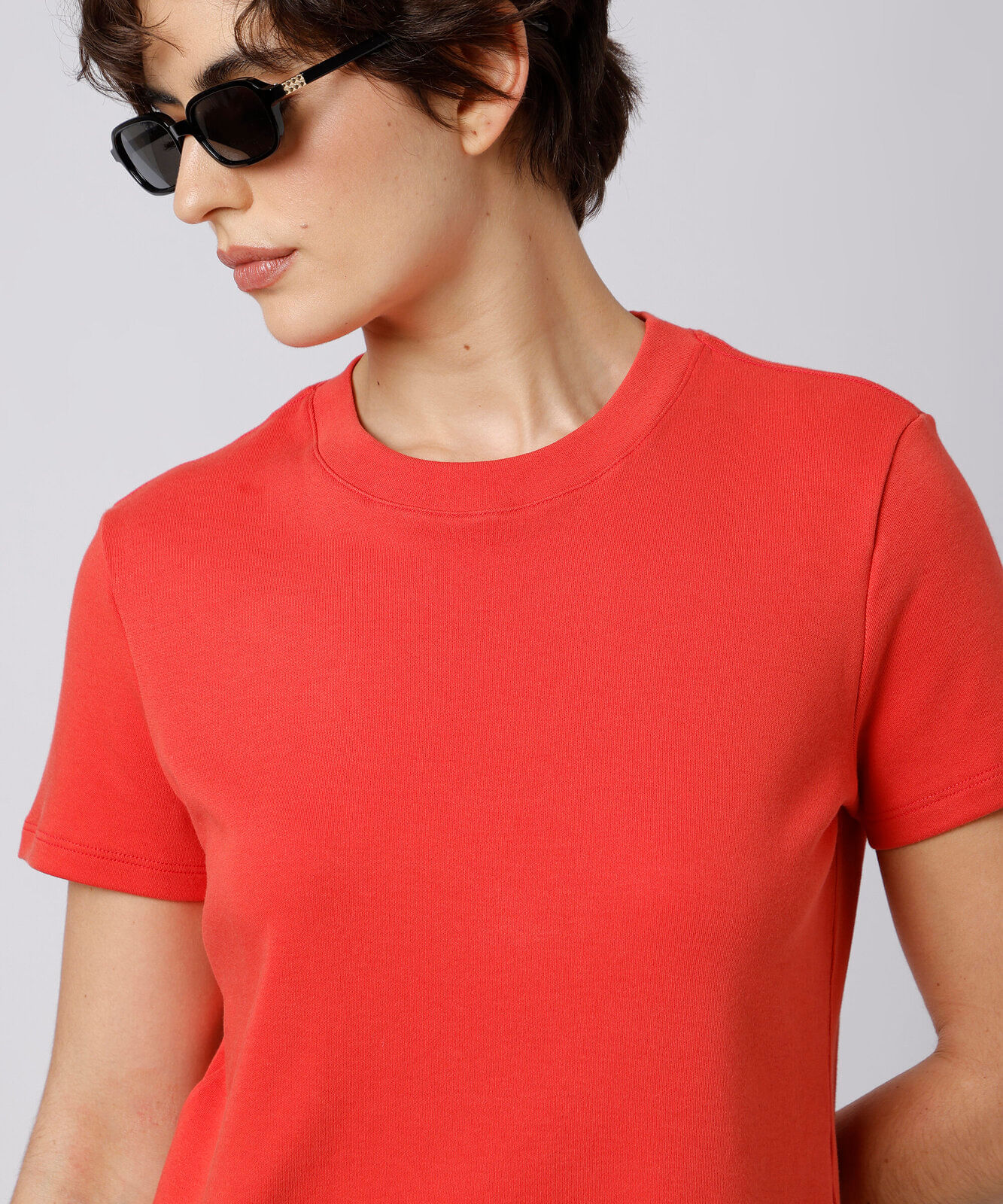 camiseta slim fit feminina de algodão peruano manga curta mindset vermelha