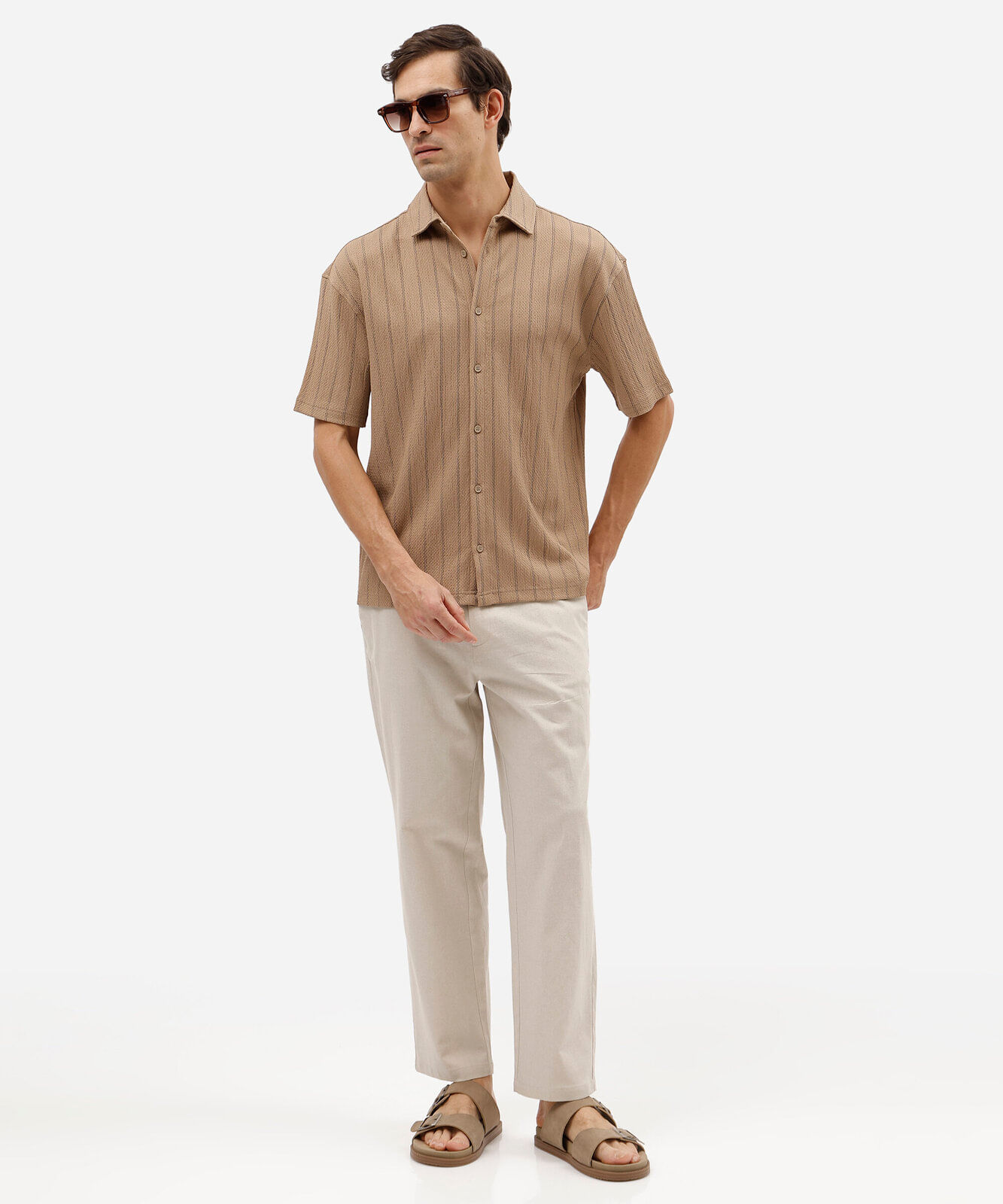 camisa masculina manga curta listras bege