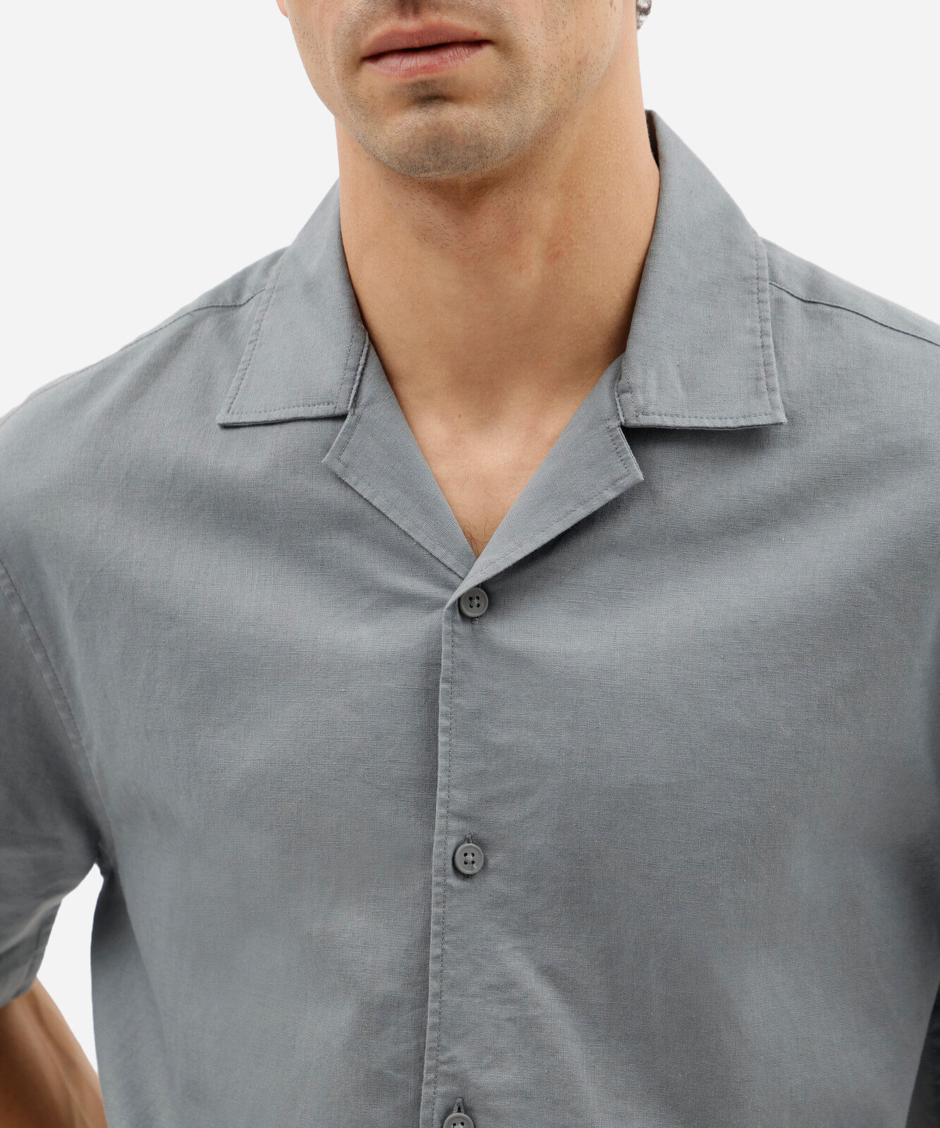 camisa masculina com linho manga curta azul