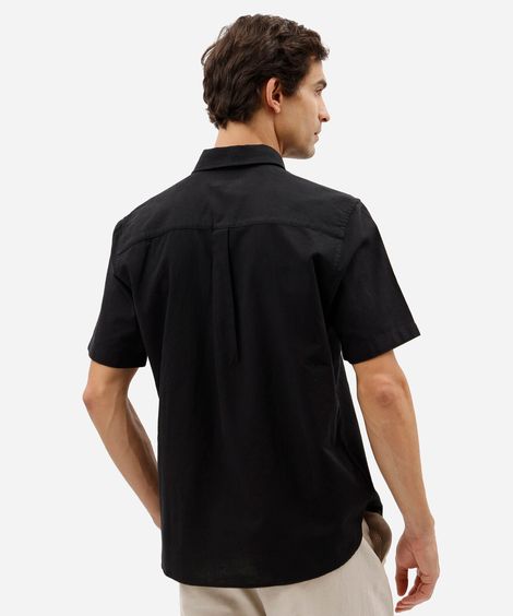 camisa comfort com linho manga curta preta